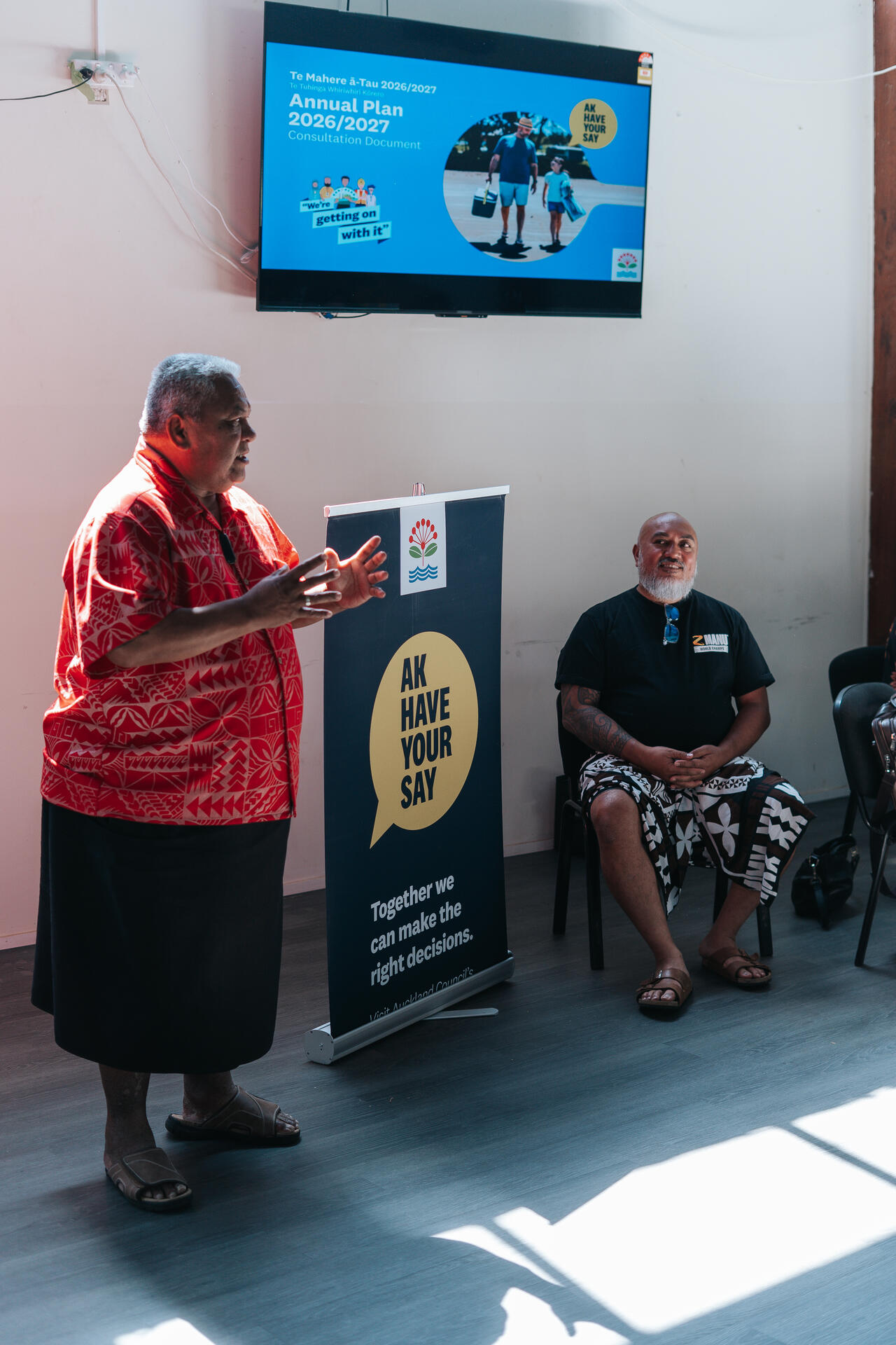 Elder presenting at Auckland Have Your Say consultation